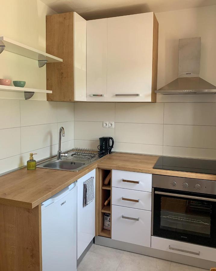 Apartman Mare Blace Eksteriør billede